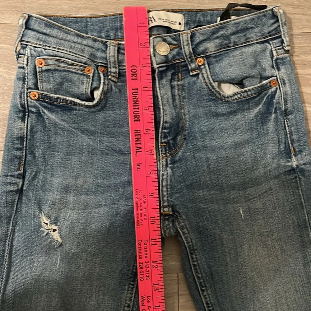 Zara Raw Hem The Skinny Ankle Distressed Jeans